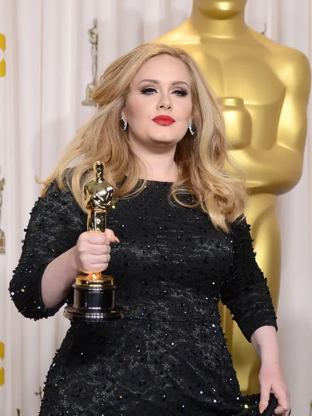 [Bintang] Adele