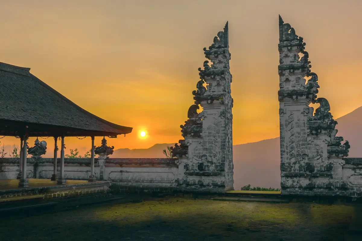 6 Tips Healing dengan Liburan Semasa Hari Raya Nyepi yang Aman dan Menyenangkan