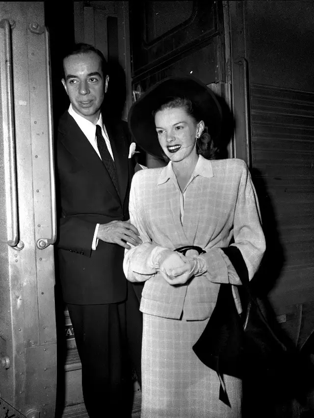 [Bintang] Judy Garland dan Vincente Minnelli