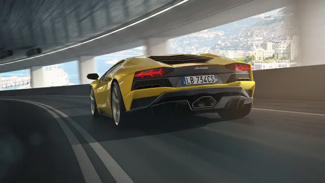 Lamborghini Aventador 