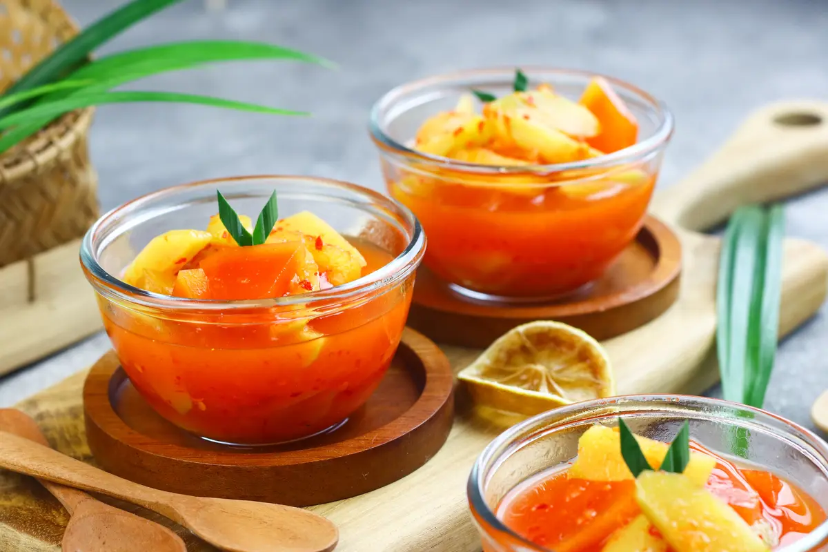 asinan buah segar pedas