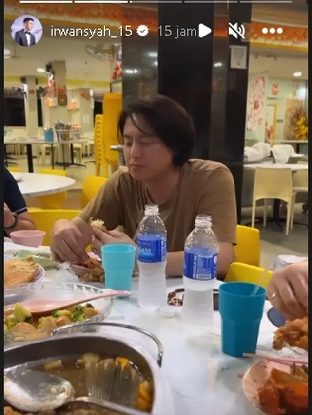 Zaskia Sungkar tak sengaja ketemu teman artis saat di Singapura (Foto: Instagram zaskiasungkar15)