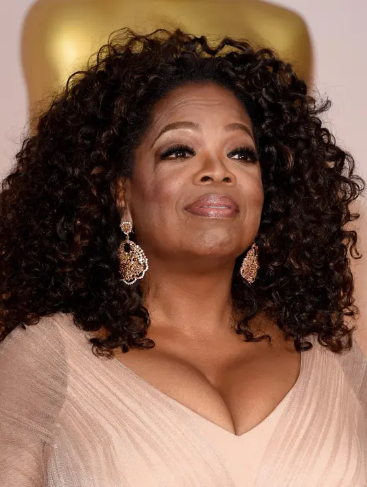 Oprah Winfrey menemukan makna sebenarnya dibalik ketenarannya yang luar biasa, ia ingin menjadi refleksi serta menginspirasi banyak orang.  (AFP/Bintang.com)