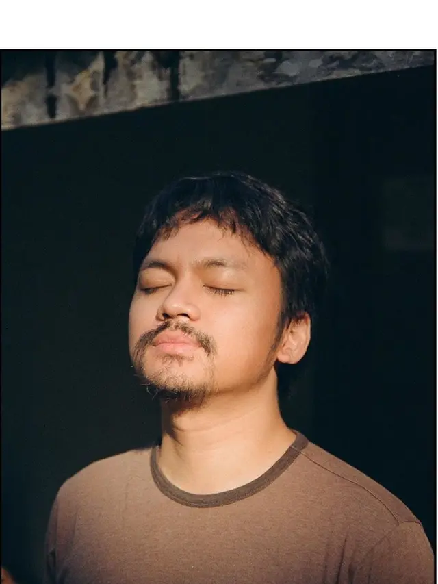 6 Potret Terbaru Calvin Jeremy, Pemeran Anton dalam KKN di Desa Penari