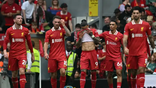 Momen Emosional Darwin Nunez Usai Cetak Gol Perdana