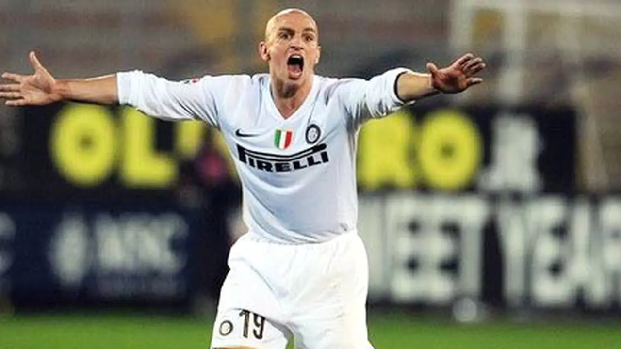 img_cambiasso-2.jpg