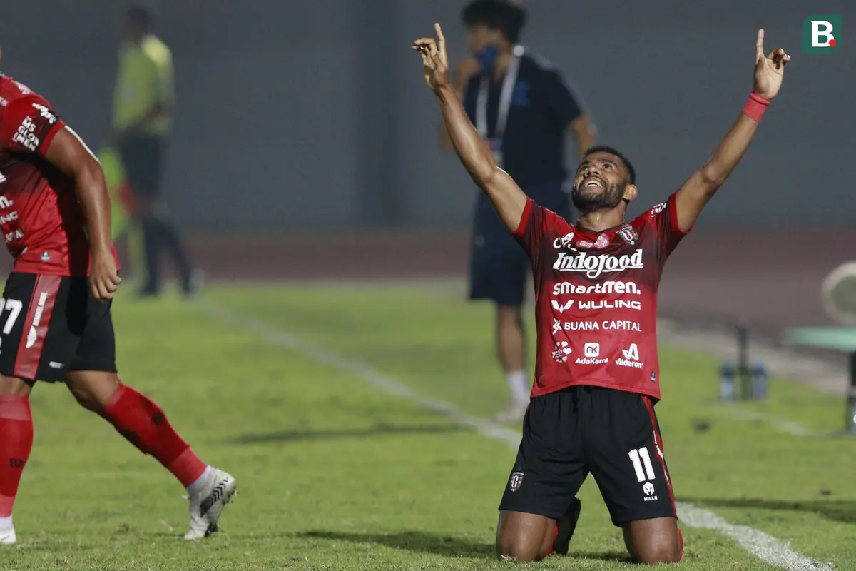 Foto: Tampil Spartan, 10 Pemain Bali United Tahan Imbang Persib Bandung di BRI Liga 1