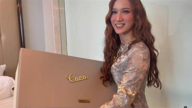 7 Potret Bridesmaids Pernikahan Ria Ricis, Tampil dengan Kebaya Menawan