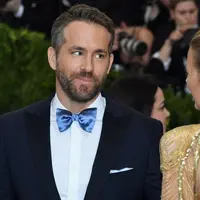 Cara kocak Ryan Reynolds balas dendam ke istrinya, Blake Lively. (DIA DIPASUPIL / GETTY IMAGES NORTH AMERICA / AFP)