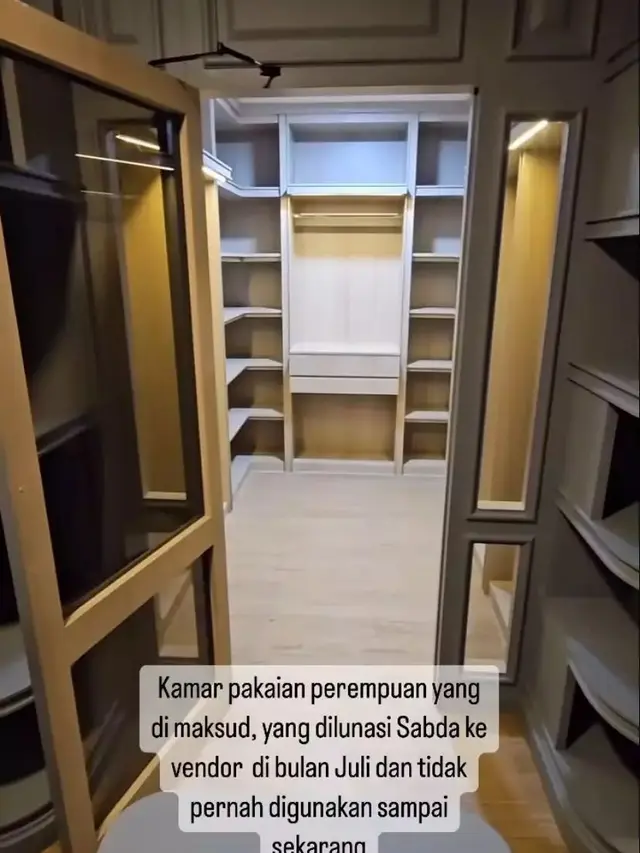 8 Potret Kamar Pakaian Wulan Guritno di Rumah Sabda Ahessa, Sempat Digugat