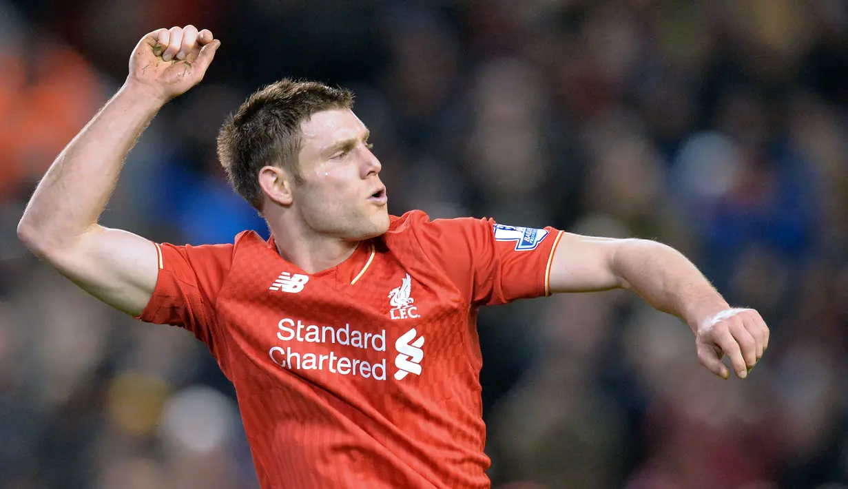 Top assist Liga Inggris yang berstatus sebagai pemain aktif adalah James Milner. Milner tercatat mampu menorehkan 87 assist dari 568 laga. Jumlah tersebut diraih dari 5 klub yang pernah ia bela, yaitu Liverpool, Manchester City, Aston Villa, Newcastle United, dan Leeds United. (AFP/Paul Ellis)