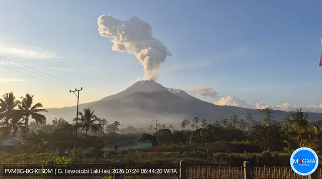Gunung Lewotobi Laki-Laki Bergejolak, Alami 2 Kali Erupsi Jumat Pagi