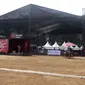 Suasana lapangan Super Soccer Futsal Battle di Lapangan Blok S, Jakarta, Sabtu (15/9/2018). Sebanyak 32 tim yang berlaga di ajang ini merupakan tim yang lolos dari babak eliminasi di 10 tempat yang berbeda. (Bola.com/M Iqbal Ichsan)