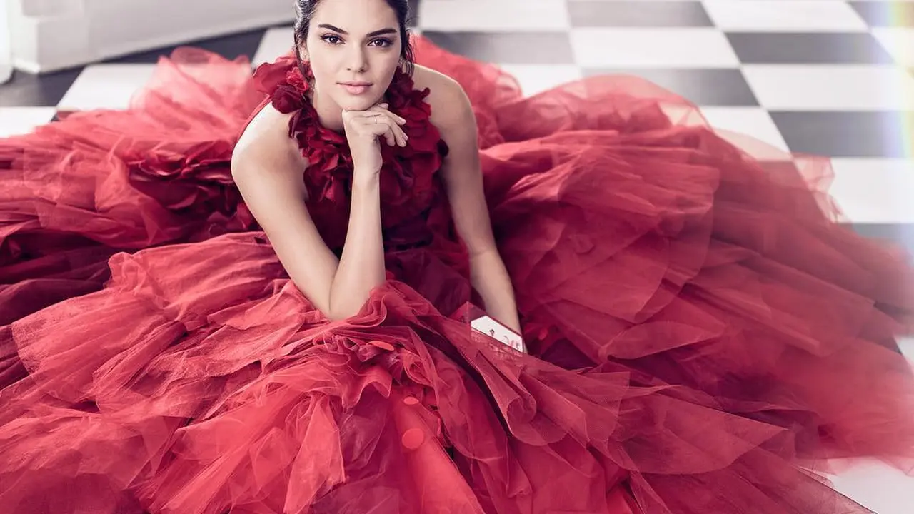 [Bintang] Kendall Jenner