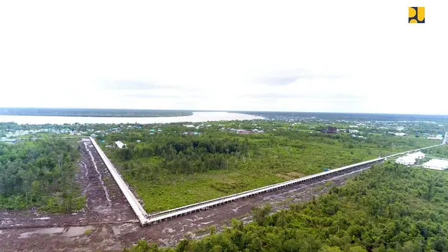 Kementerian PUPR telah menyelesaikan pembangunan jembatan gantung dan jalan lingkungan di Kampung Kaye, Distrik Agats, Kabupaten Asmat, Papua. (Dok Kementerian PUPR).
