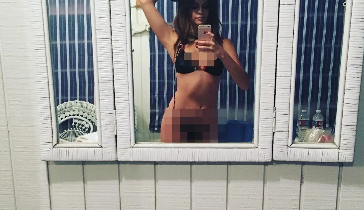 Meski nggak sering mirror selfie, Selena Gomez selalu tampil cantik di setiap potretnya. (instagram/selenagomez)