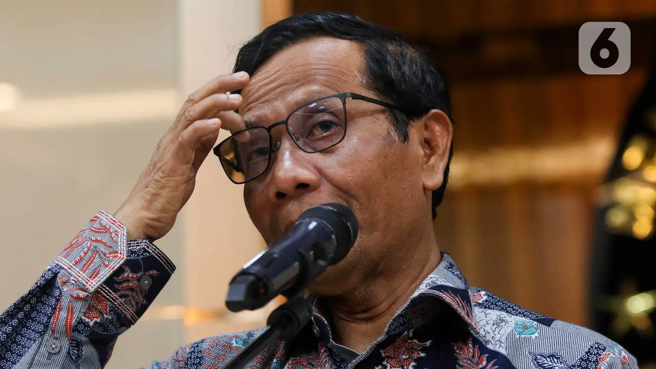 Momen Terakhir Mahfud Md di Kemenko Polhukam