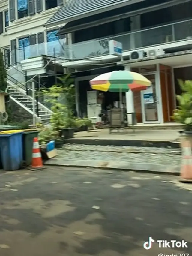 Kediaman Raffi Ahmad tampak dari dekat (Tiktok @indri707)