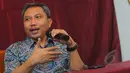 Pengamat politik Timur Tengah, Ali Munhanif saat menjadi pembicara dalam diskusi bertajuk 'ISIS dan Radikalisme' di kawasan Menteng, Jakarta, Jumat (20/3/2015). (Liputan6.com/Herman Zakharia)