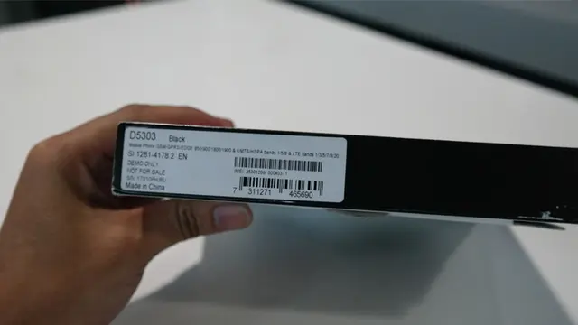 Unboxing Xperia T2 Ultra Dual, Yuk Lihat Dalamnya!