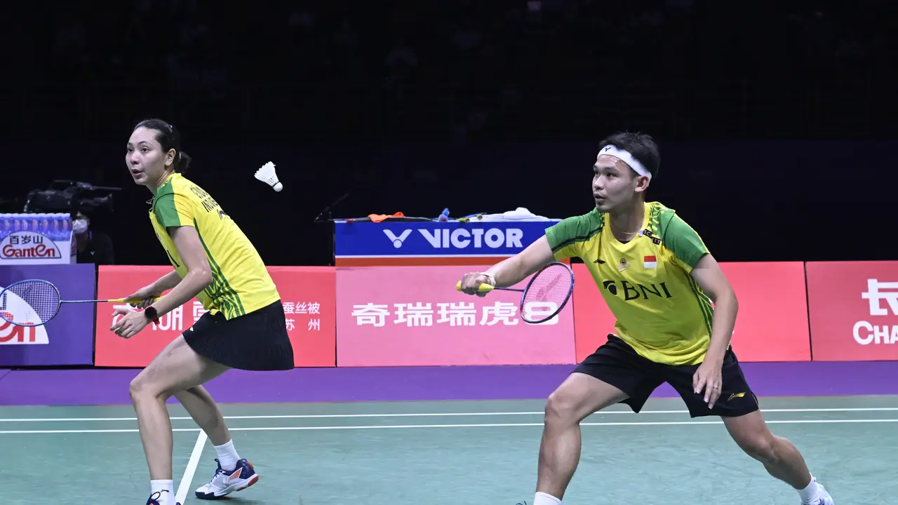 Rinov Rivaldy/Gloria Emanuelle Widjaja - Piala Sudirman 2023 - Bulu Tangkis