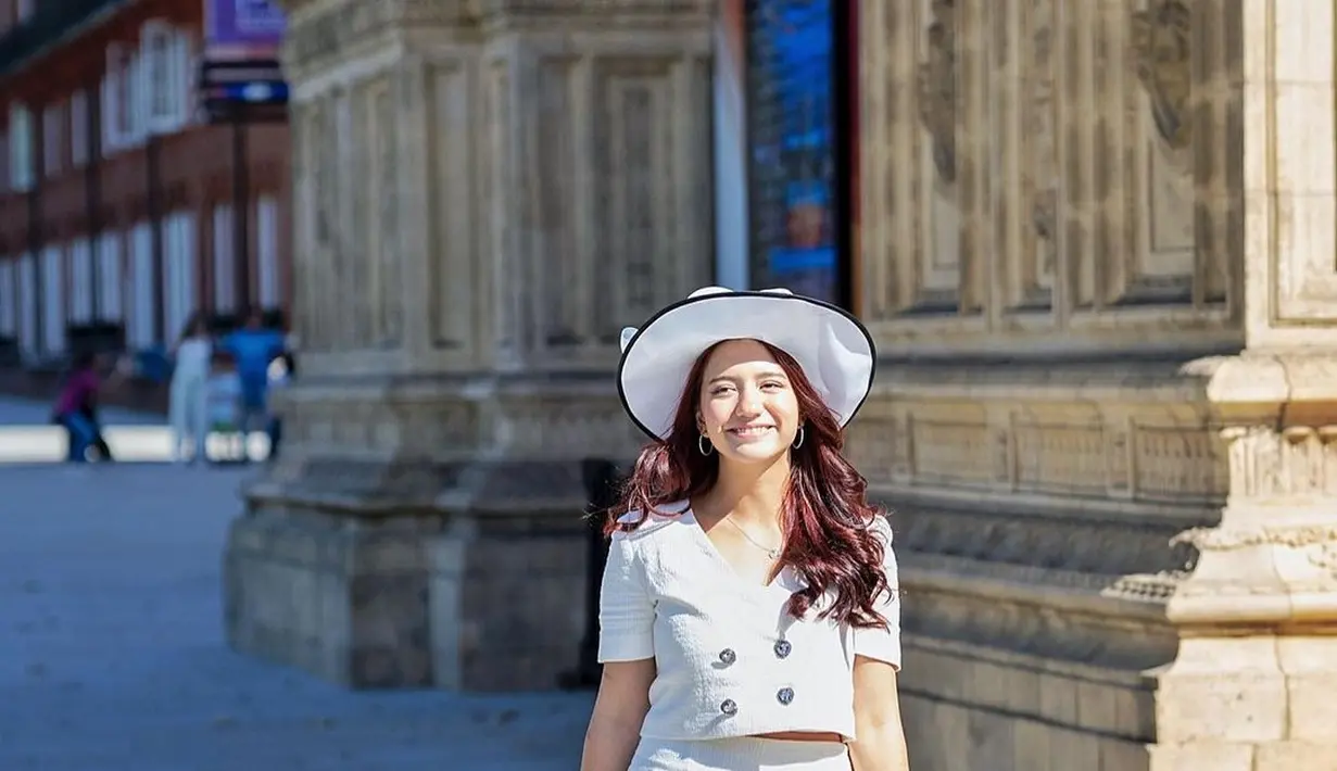 <p>Potret Cassandra Lee liburan di Eropa (foto: instagram cassandraslee)</p>