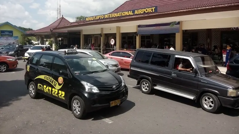 bandara adisutjipto yogyakarta