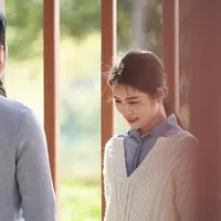 Ilustrasi perempuan sederhana/copyright shutterstock.com/imtmphoto