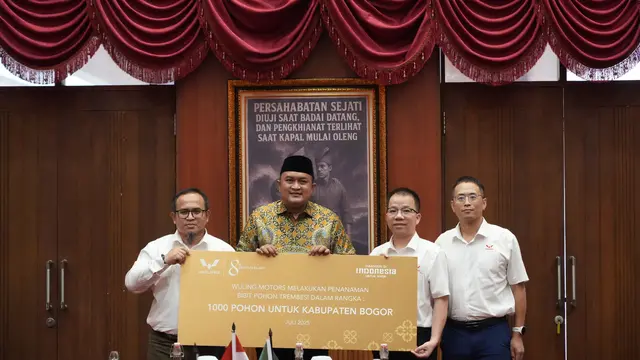 Wuling pun turut memberikan 1.000 bibit pohon trembesi di Kabupaten Bogor (Wuling)