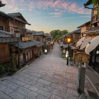 Ninenzaka, Kyoto, Jepang. (lestaylorphoto/Instagram)
