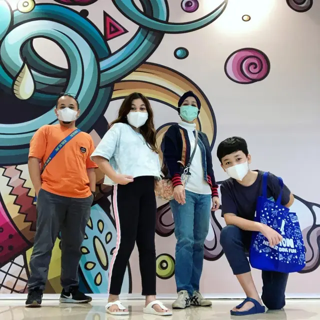Lama Vakum, Ini 7 Potret Terbaru Sogi Indra Dhuaja 'Extravaganza'