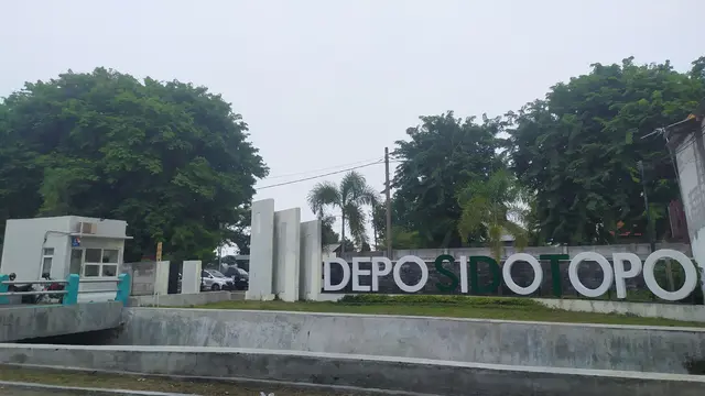 Depo Sidotopo Surabaya genap berusia satu abad. (Dian Kurniawan/Liputan6.com)