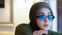 Bagaimana menurut kalian, apakah saat ini Syahrini benar-benar sedang mengandung?(foto: Instagram/ princessyahrini)