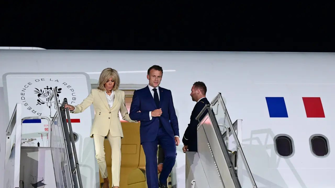 Presiden Prancis Emmanuel Macron tiba di Indonesia untuk melakukan kunjungan kenegaraan, Selasa (27/5/2025) (Biro Pers)