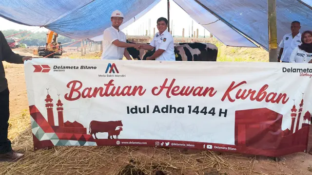 Sambut Idul Adha, PT Delameta Bilano Bagikan Kurban Sapi untuk Warga Sadang, Purwakarta