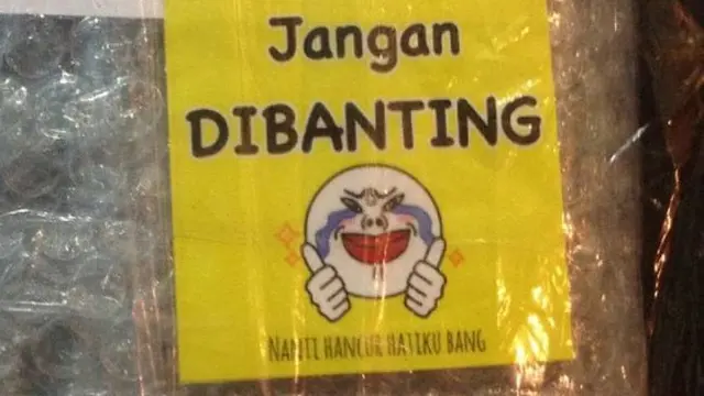 8 Foto Tulisan Jangan Dibanting di Paket Ini Bikin Senyum-Senyum Sendiri