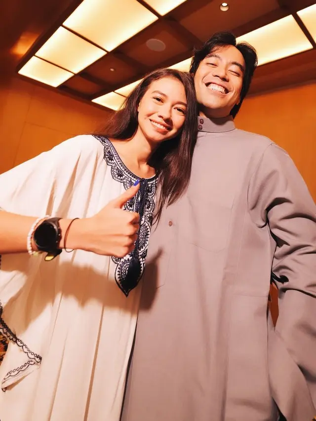 Adu Gaya Febby Rastanty, Yuki Kato, dan BCL Dibalut Busana Modest Wear saat Ulang Tahun Vidi Aldiano. [@vidialdiano]