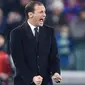 Pelatih Juventus, Massimilano Allegri kegirangan usai timnya membobol gawang Inter Milan pada lanjutan Serie A di Juventus Stadium, Minggu (5/2/2017). Juventus menang 1-0. (Alessandro Di Marco/ANSA via AP)