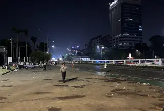 Situasi Usai Mahasiswa Membubarkan Diri Setelah Demo Depan Gedung DPR (Ady Anugrahadi/Liputan6.com)