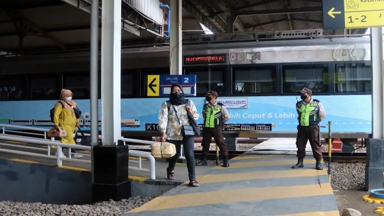 KAI Daop 7 Resmi Hapuskan Tes Antigen atau Tes PCR