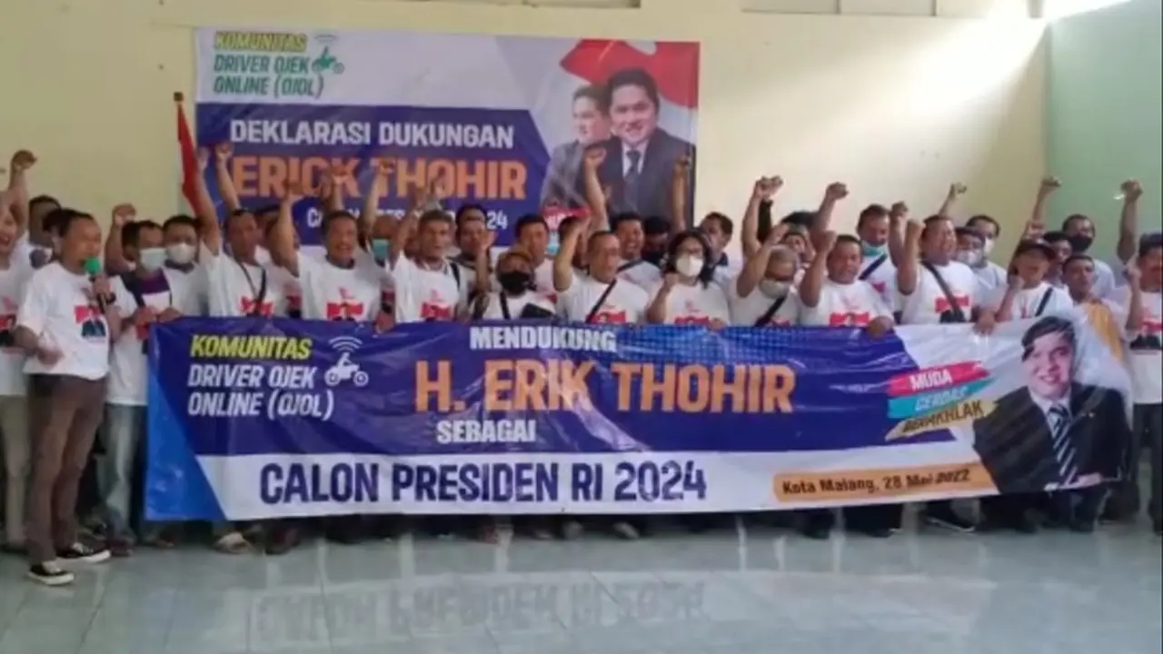 Ojol di Kota Malang deklarasi dukungan ke Erick Thohir capres 2024. (Dian Kurniawan/Liputan6.com)