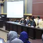 Ketua MPR RI, Zulfikli Hasan, menerima audiensi SMAIT Insantama di Gedung Nusantara V MPR/DPR/DPD RI.