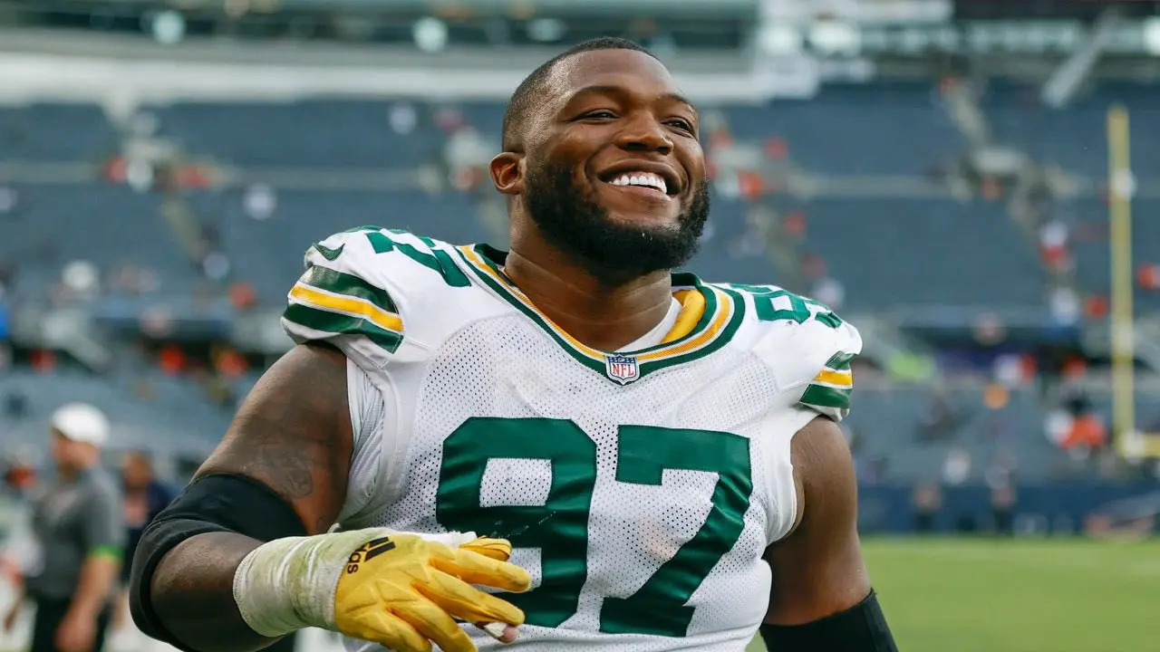 Kenny Clark: Complete Profile and Surprising Trade to the Dallas Cowboys