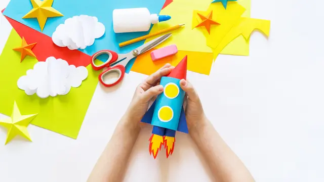 Deretan Konten Kreatif nan Seru yang Bisa Dibikin di Rumah, Say No to Bosan Deh!