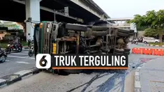 truk terguling thumbnail
