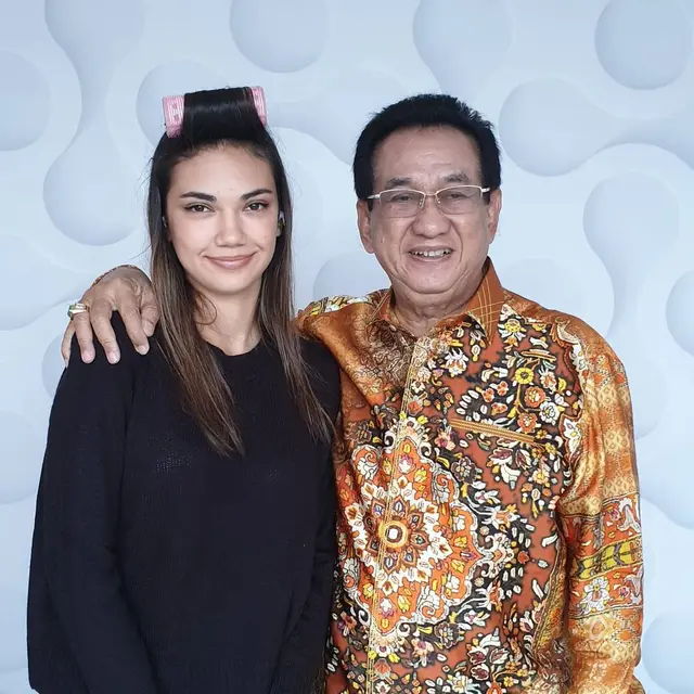 Jadi Ayah dan Anak di Sinetron, Ini 6 Potret Haico Van der Veken dan Anwar Fuady