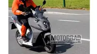 KTM mulai uji motor listrik. (Motorrad)