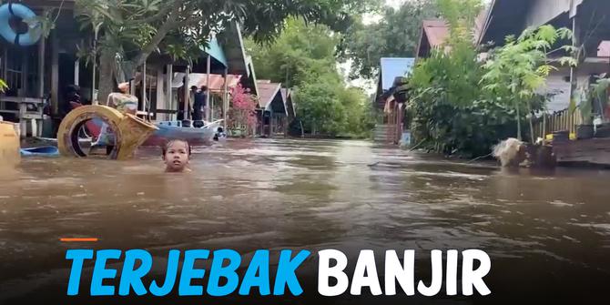 VIDEO: Banjir Terjang Palangka Raya, Ratusan Warga Terisolir