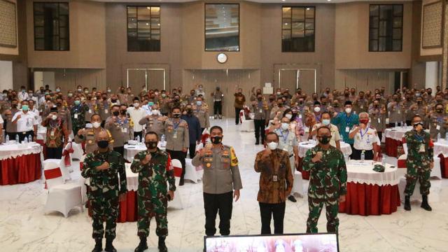 Polda Jatim menyiagakan sebanyak 8.889 personel dari polres jajaran pada Operasi Lilin Semeru. (Foto: Dok Istimewa)