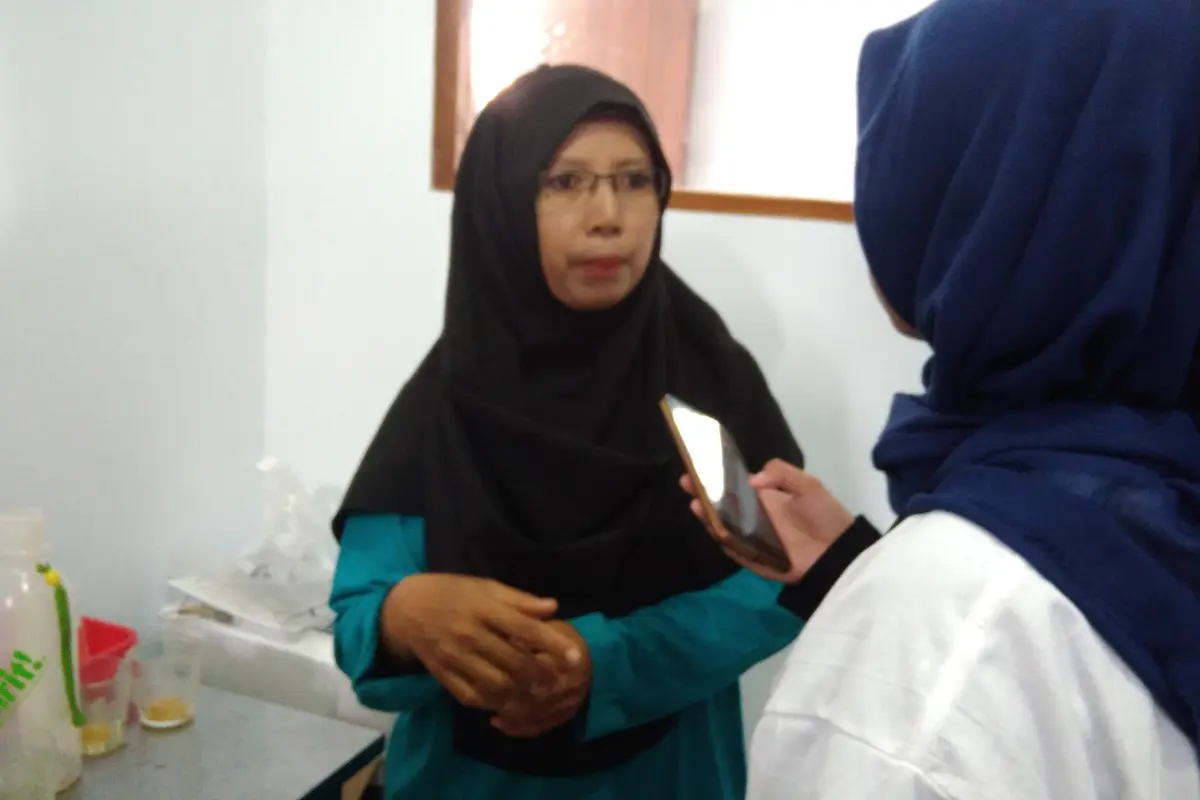 Militansi Peracik Jamu Kuat Rewulu